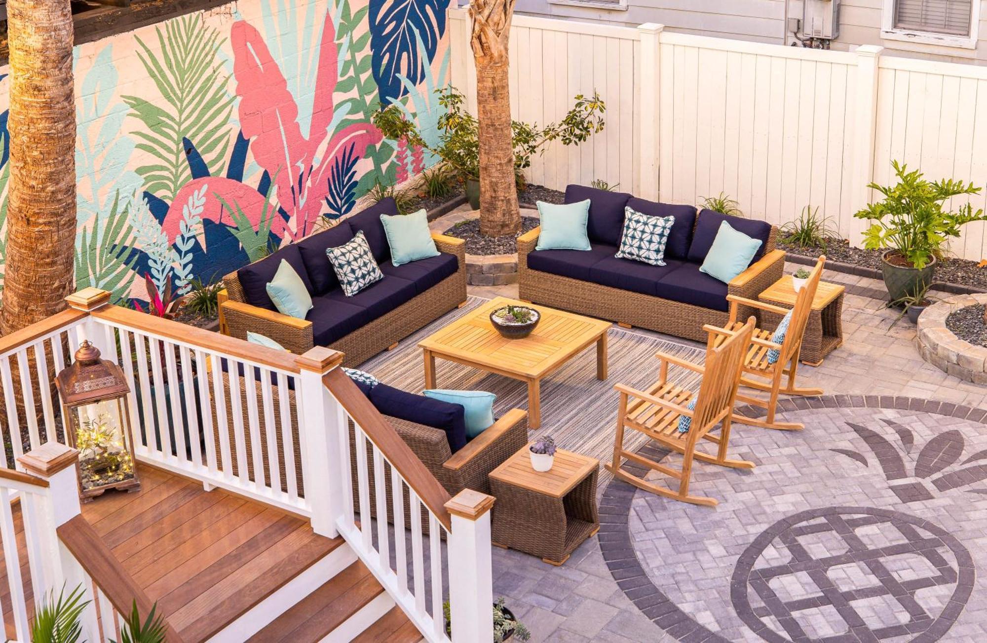 Charming Secluded Courtyard - 1 Block To King Villa ชาร์ลสตัน ภายนอก รูปภาพ